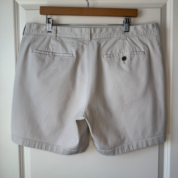 J. Crew - Men's 7" flex chino short - Size 38 - Picture 2 of 5